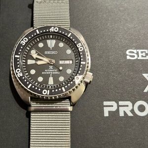 Seiko SRP 777 Automatic movement dive watch.  Box/papers & original owner.